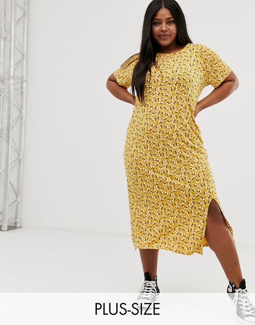 Daisy Street Plus midi t-shirt dress with split in mustard ditsy floral print