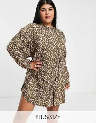 Daisy Street Plus Daisy Street Plus mini smock dress in grunge ditsy floral-Brown