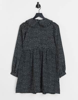 Daisy Street Plus - Mini smockjurk met lange mouwen, kraag en fijne zwart-witte hartjesprint