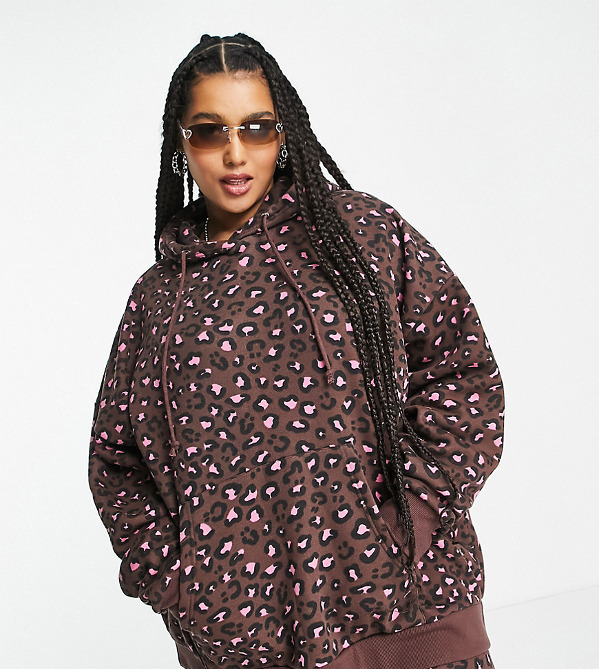 Daisy Street Plus relaxed hoodie in leopard print - part of a set-Brown