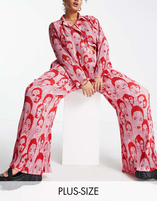 Face cheap print pants