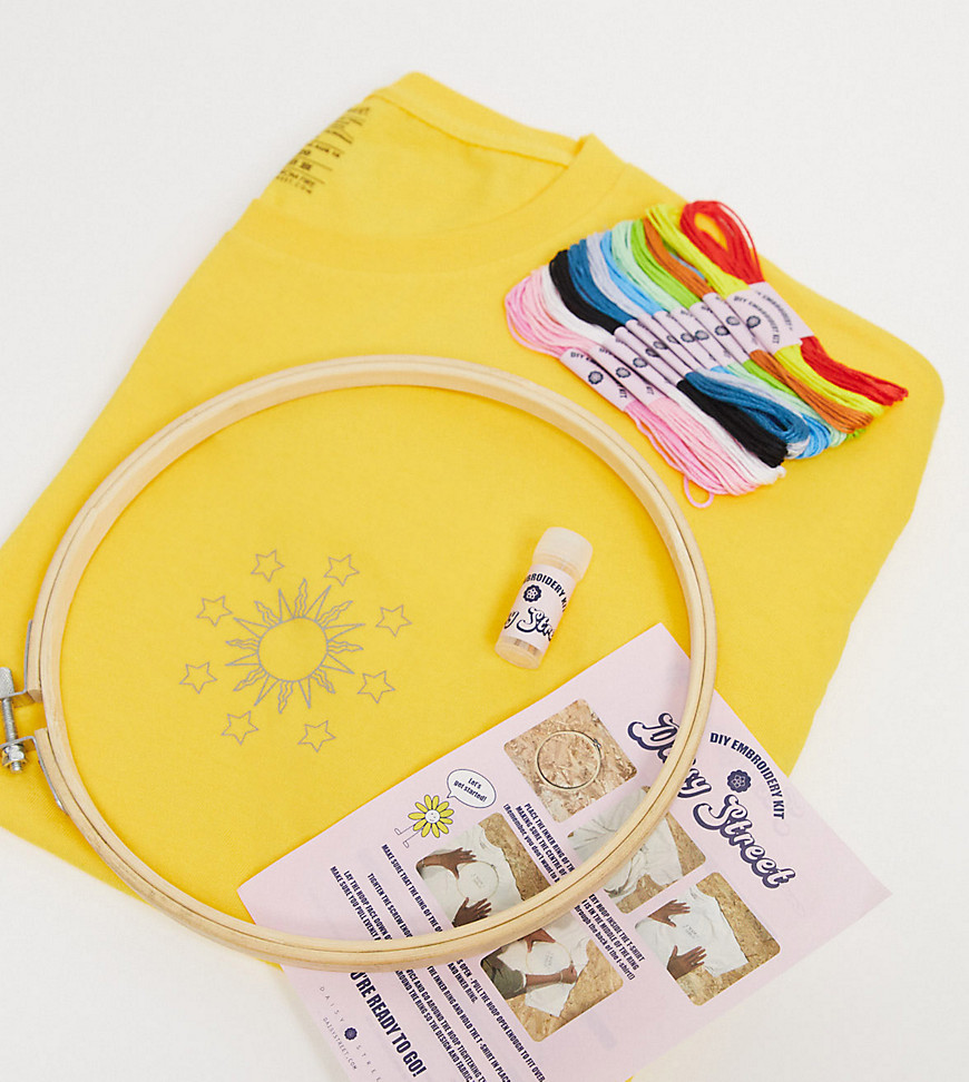 Daisy Street Plus relaxed t-shirt with celestial DIY embroidery kit-Yellow
