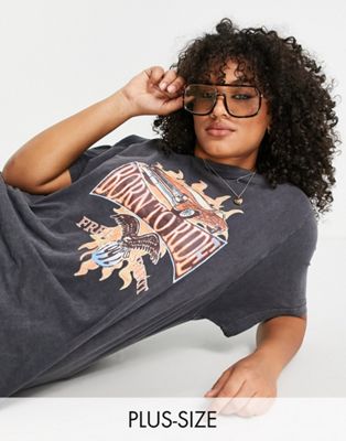 Daisy Street Plus relaxed t-shirt with grunge graphic