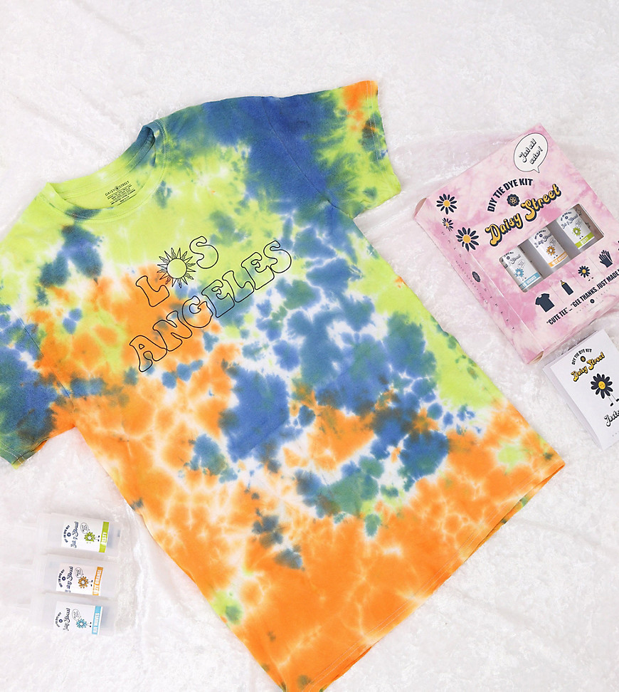 Daisy Street Plus relaxed t-shirt with Los Angeles print DIY tie dye kit-Multi