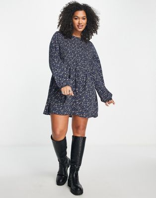 Daisy Street Plus shirred mini smock dress in navy ditsy floral