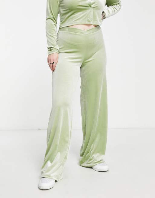 Daisy Street Plus v waist fitted pants in stretch velvet sage (part of a  set)