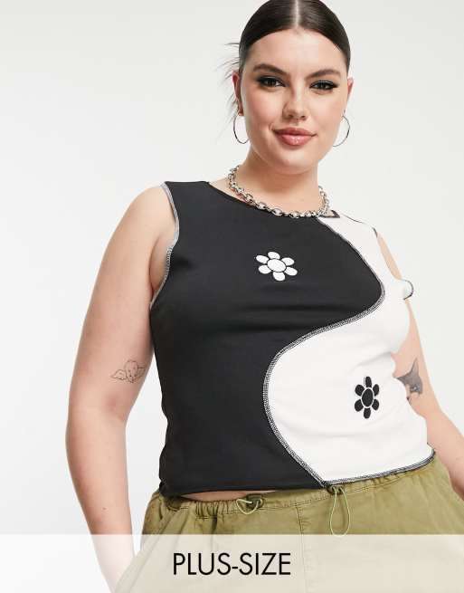 Daisy Street Plus Y2K cropped tank top with yin yang flower overlocking