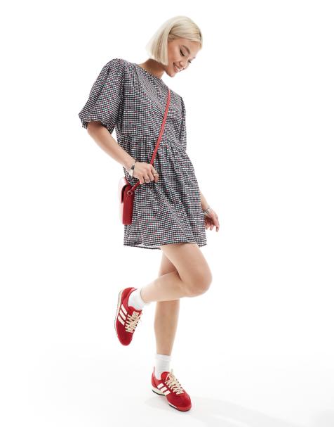 Daisy Street puff sleeve printed mini smock dress in black - view 1
