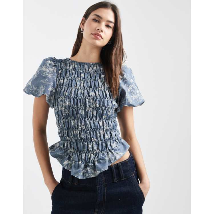 Daisy Street puff sleeve shirred top in denim floral print | ASOS
