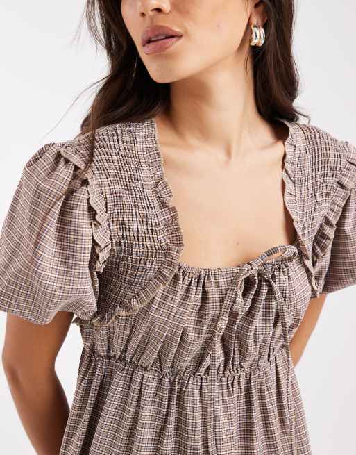 Daisy Street puff sleeve tiered maxi dress in beige check, 3 of 4