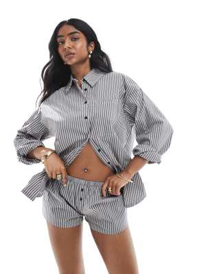 Daisy Street Pull On Boxer Style Shorts In Multi