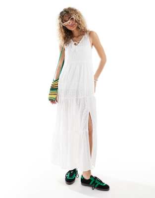 Daisy Street Daisy Street relaxed boho maxi dress in white broiderie