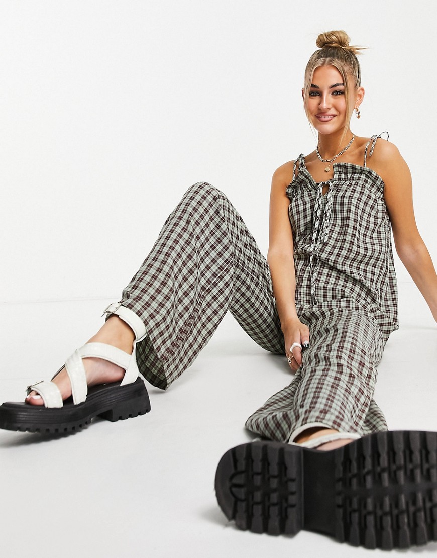 Daisy Street relaxed jumpsuit in grunge check print with tie front and straps-Multi