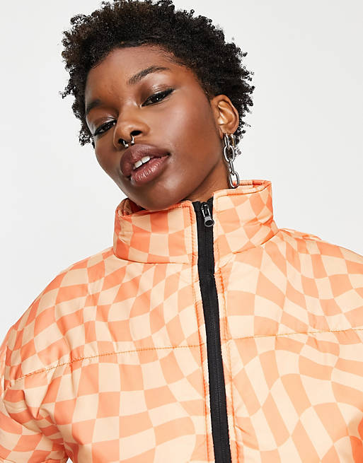  Daisy Street relaxed puffer jacket in orange wavy print 