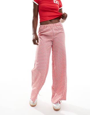 Daisy Street relaxed straight leg pants in red gingham