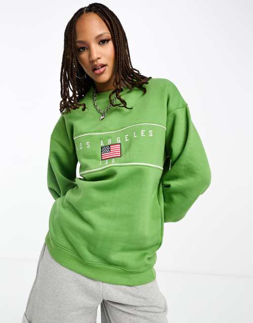 Relaxed Graphic Crewneck Sweatshirt - Green