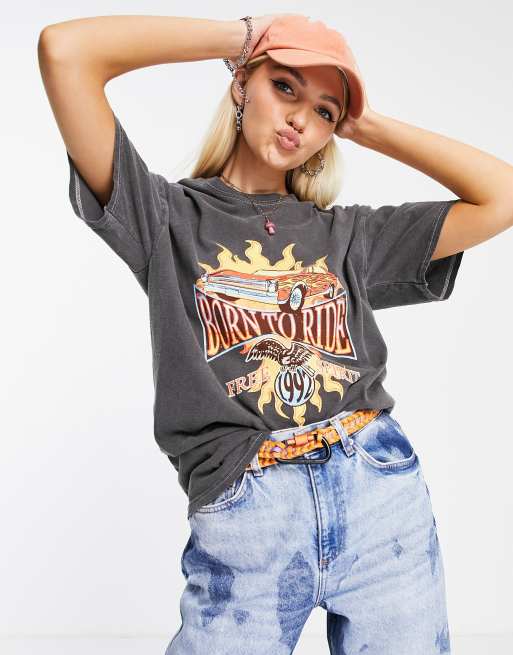 Daisy Street relaxed T-shirt with grunge graphic | ASOS