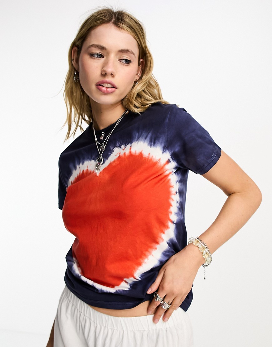 Daisy Street relaxed t-shirt with tie dye heart-Multi