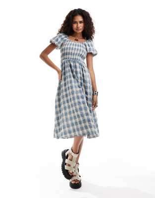 Daisy Street - Robe babydoll mi-longue à manches bouffantes avec haut froncé - Carreaux bleus
