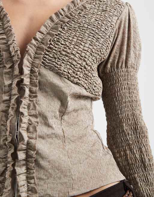 Daisy Street ruffle shirred fitted long sleeve shirt in neutral stripe, 3 of 4