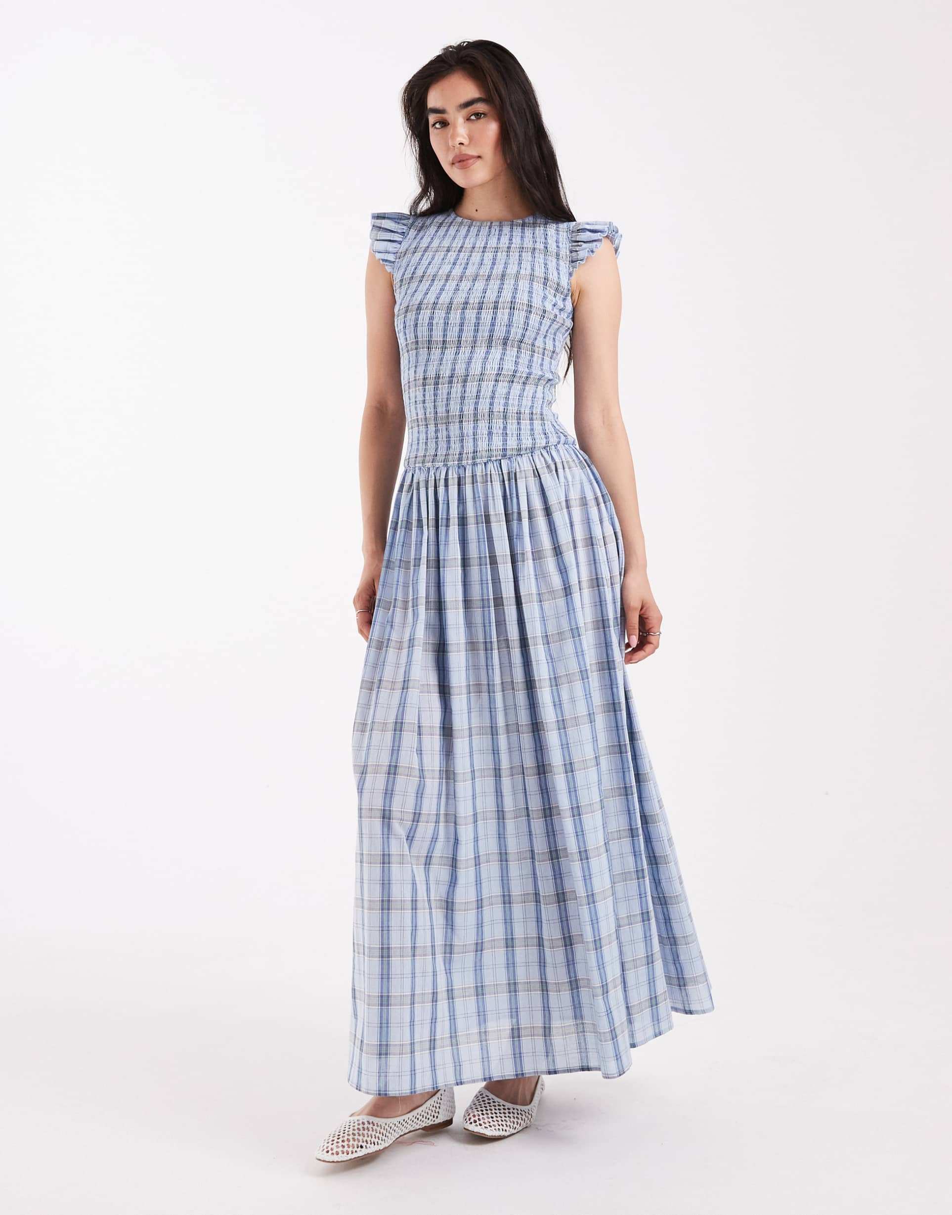 daisy street shirred bodice maxi dress with ruffle sleeve in blue check