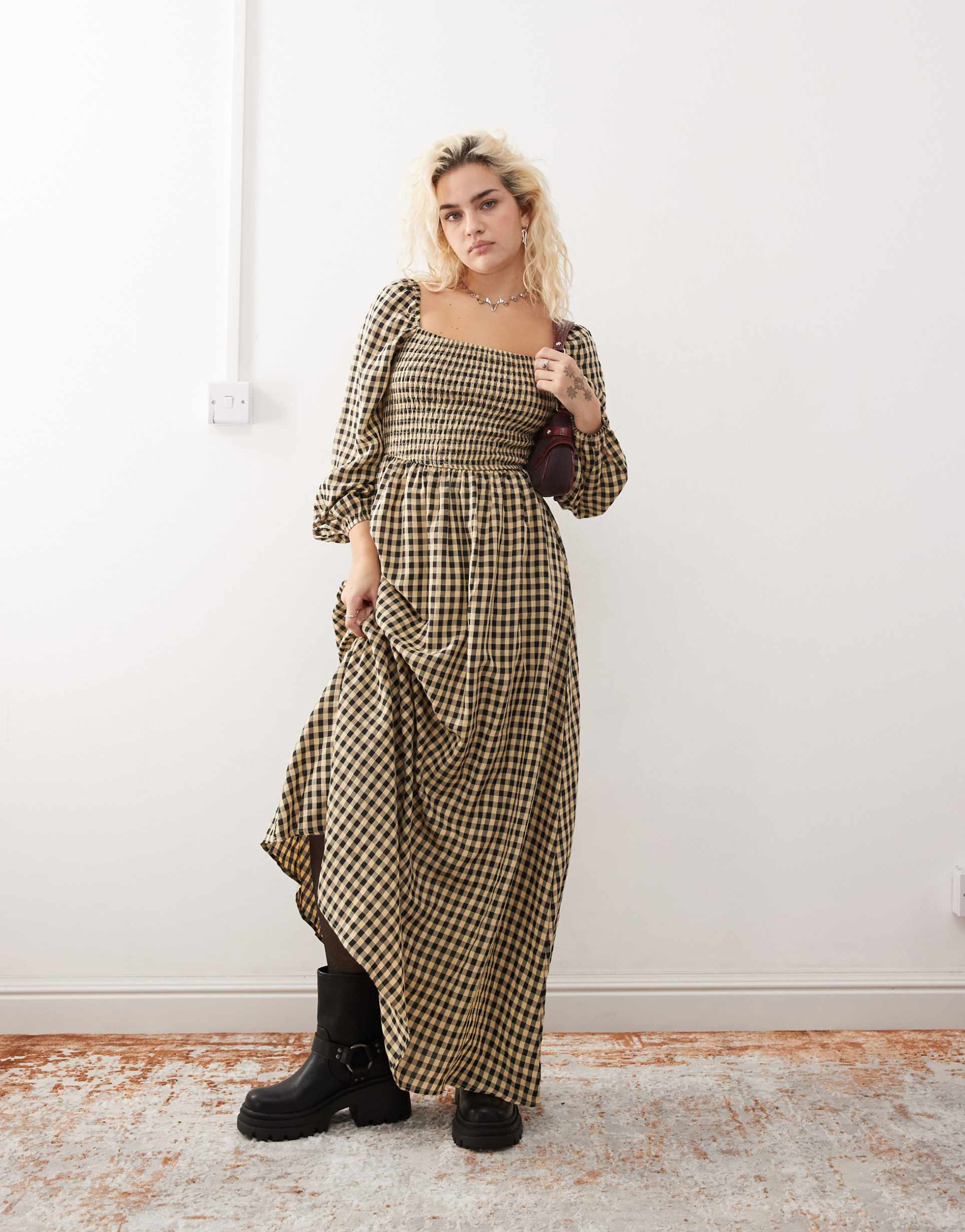 daisy street shirred maxi dress in black and beige plaid