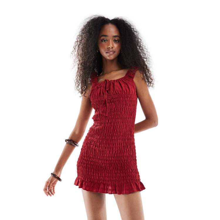 208490057-1-red?$n_750w$&wid=