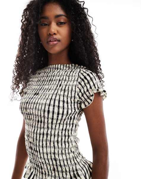 Daisy Street shirred short sleeve top in black check - view 1