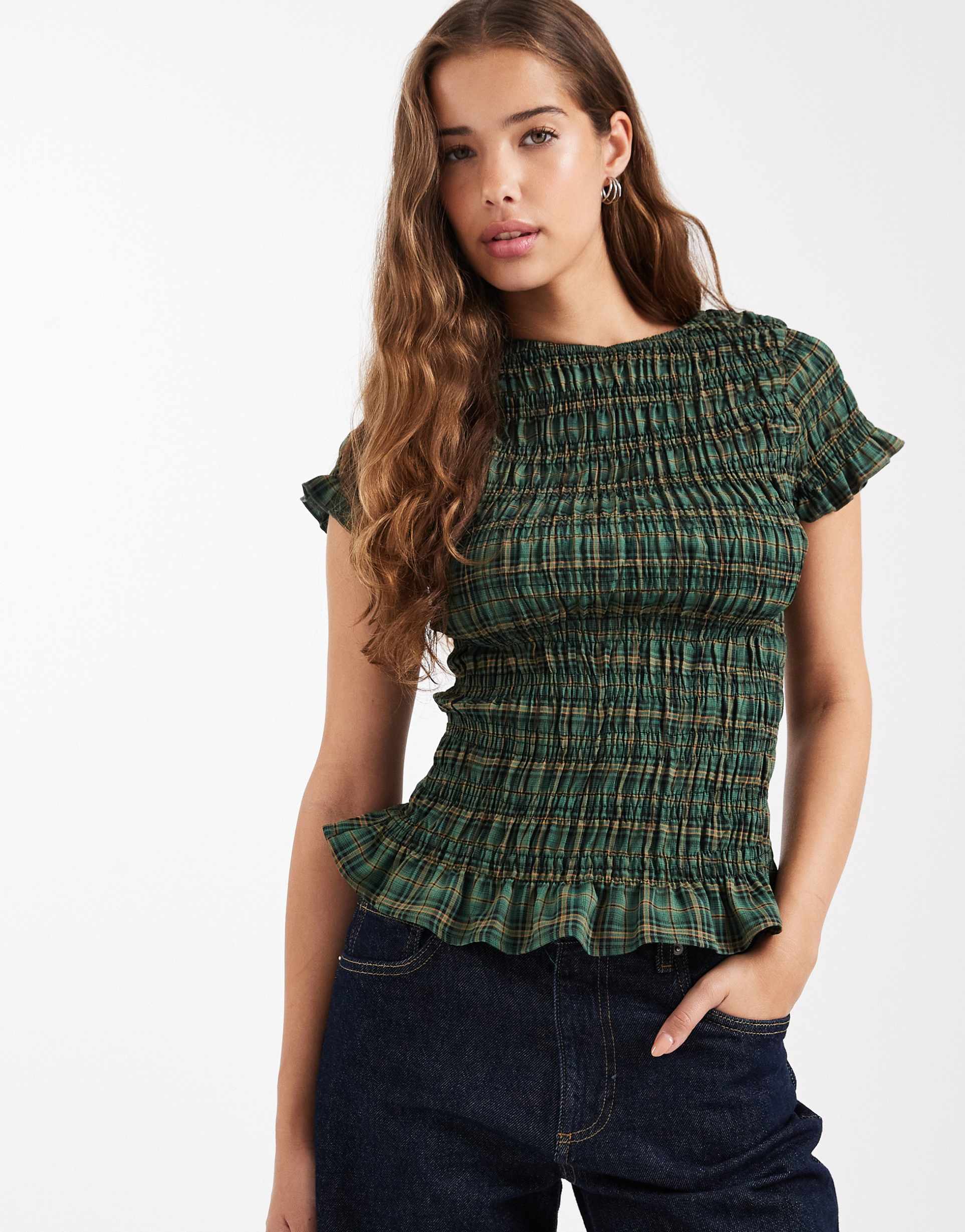 daisy street shirred short sleeve top in green plaid