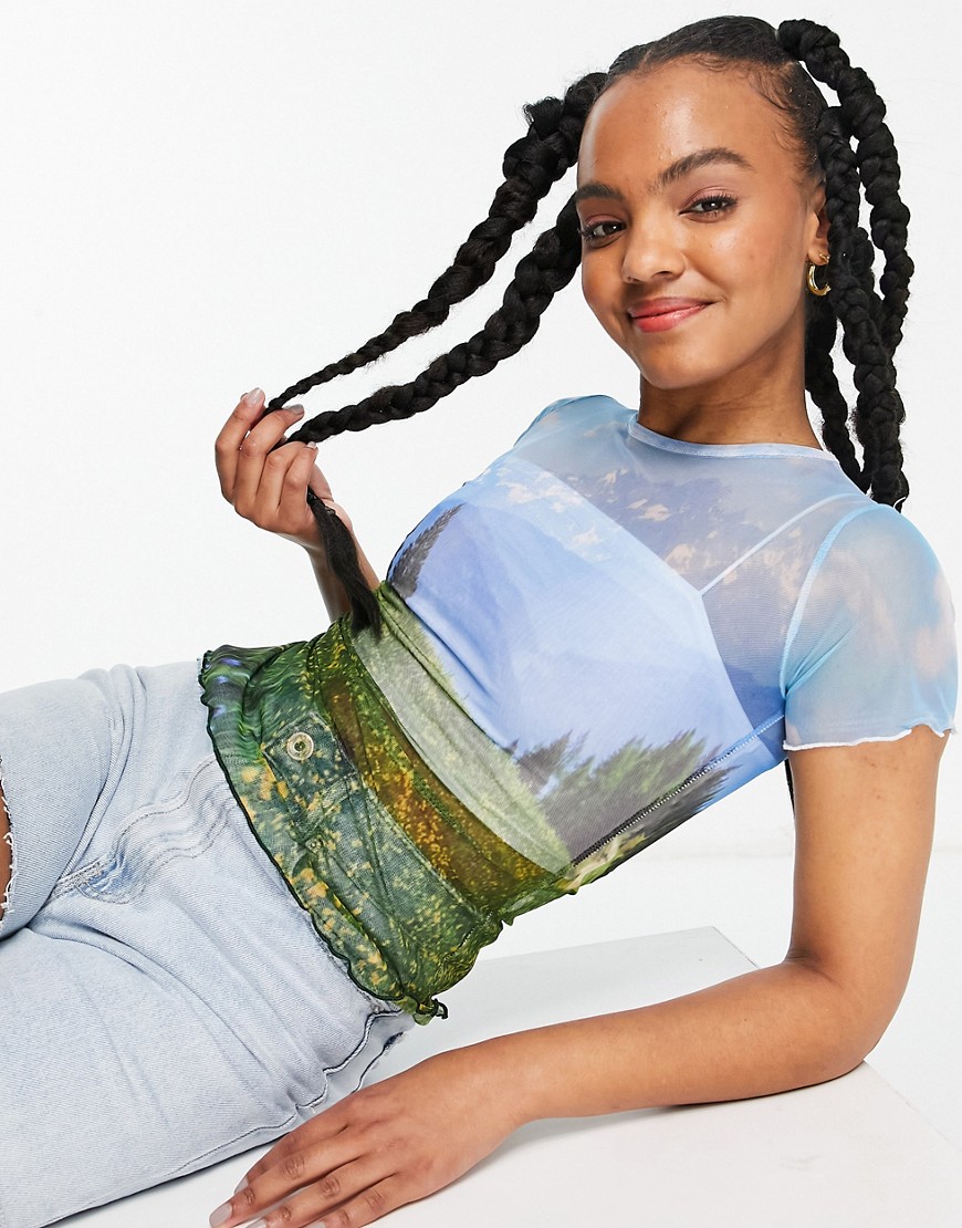 Daisy Street short sleeve fitted top in landscape print mesh-Blues