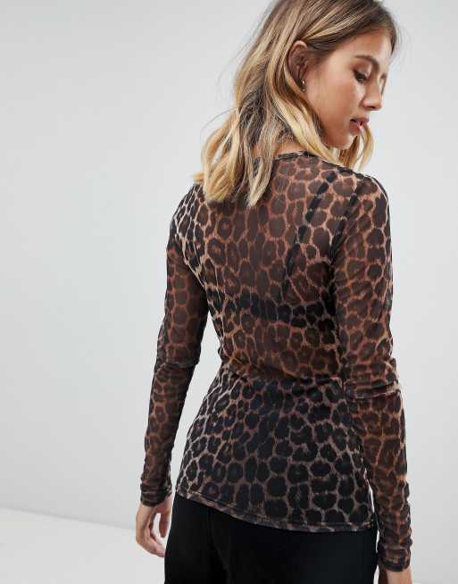 Daisy Street shrunken long sleeve top in leopard mesh print