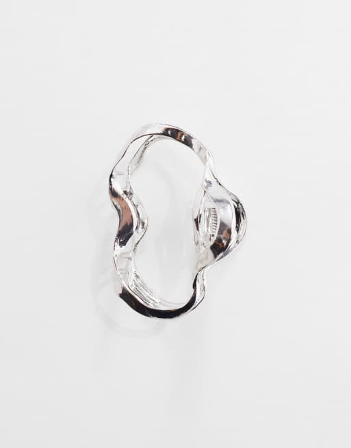 Daisy Street silver wavy hair claw clip, 2 of 4