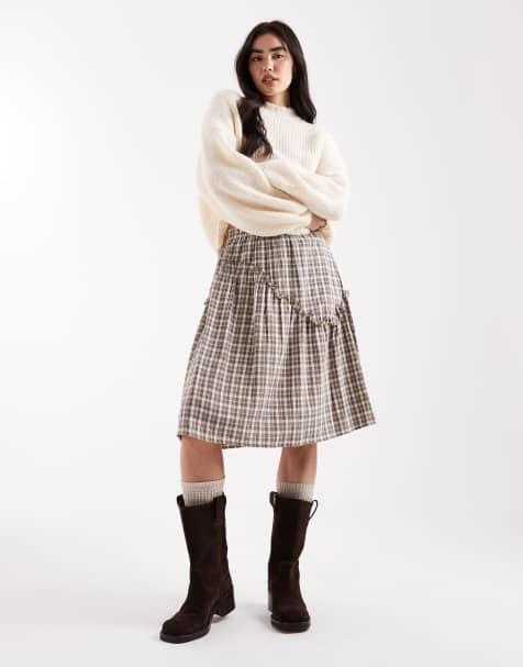 Daisy Steet midi low rise ruffle skirt in camel grey check