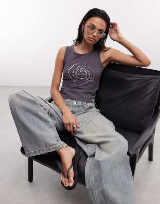 Daisy Street Studded Graphic Vest Top In Grey