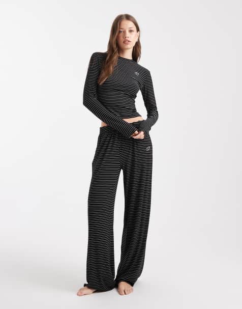 Daisy Street – Svartvitrandig pyjamas - view 1