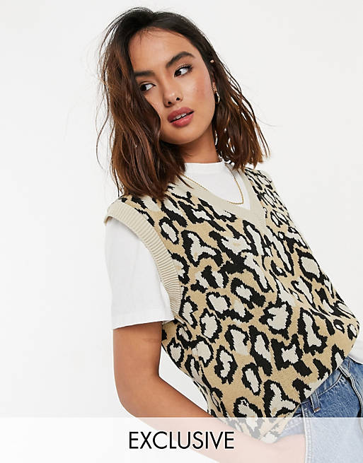  Daisy Street sweater vest in leopard knit 