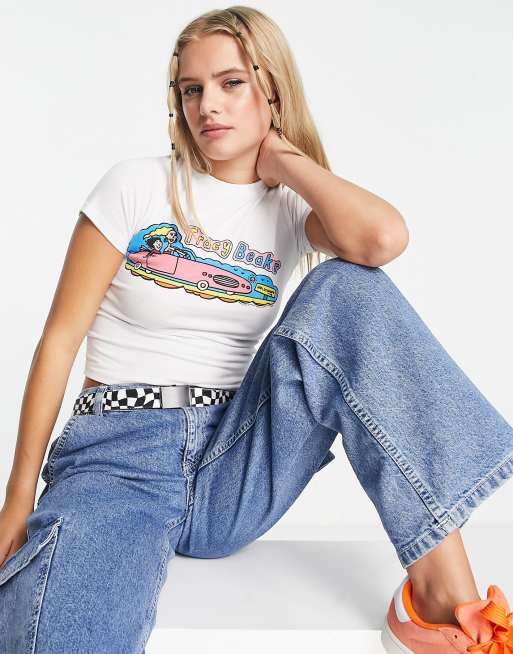 Daisy Street - T-shirt crop top avec imprimé Tracy Beaker - Blanc, 3 de 4