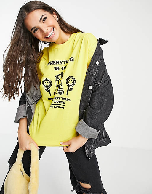 asos.com | Daisy Street – T-shirt i avslappnad passform med 'Happy Train'-tryck
