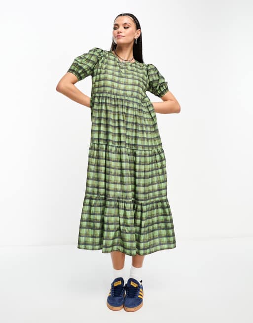 Daisy Street tiered midaxi smock dress in green brown plaid