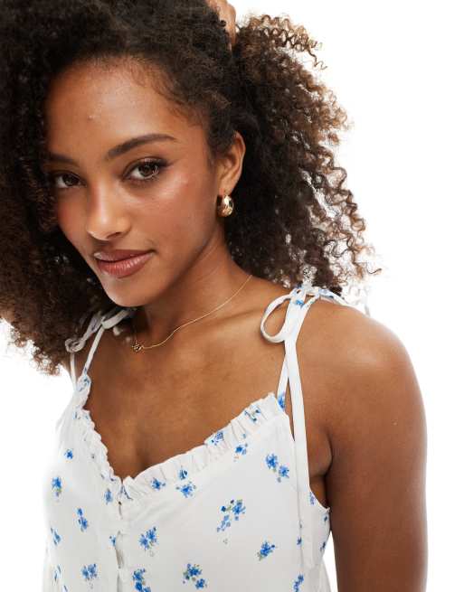 Daisy Street tiered mini dress in white delicate floral, 4 of 4