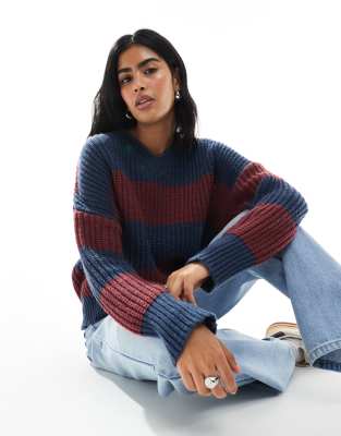 Daisy Street Daisy Street v neck jumper in navy and red stripe-Multi