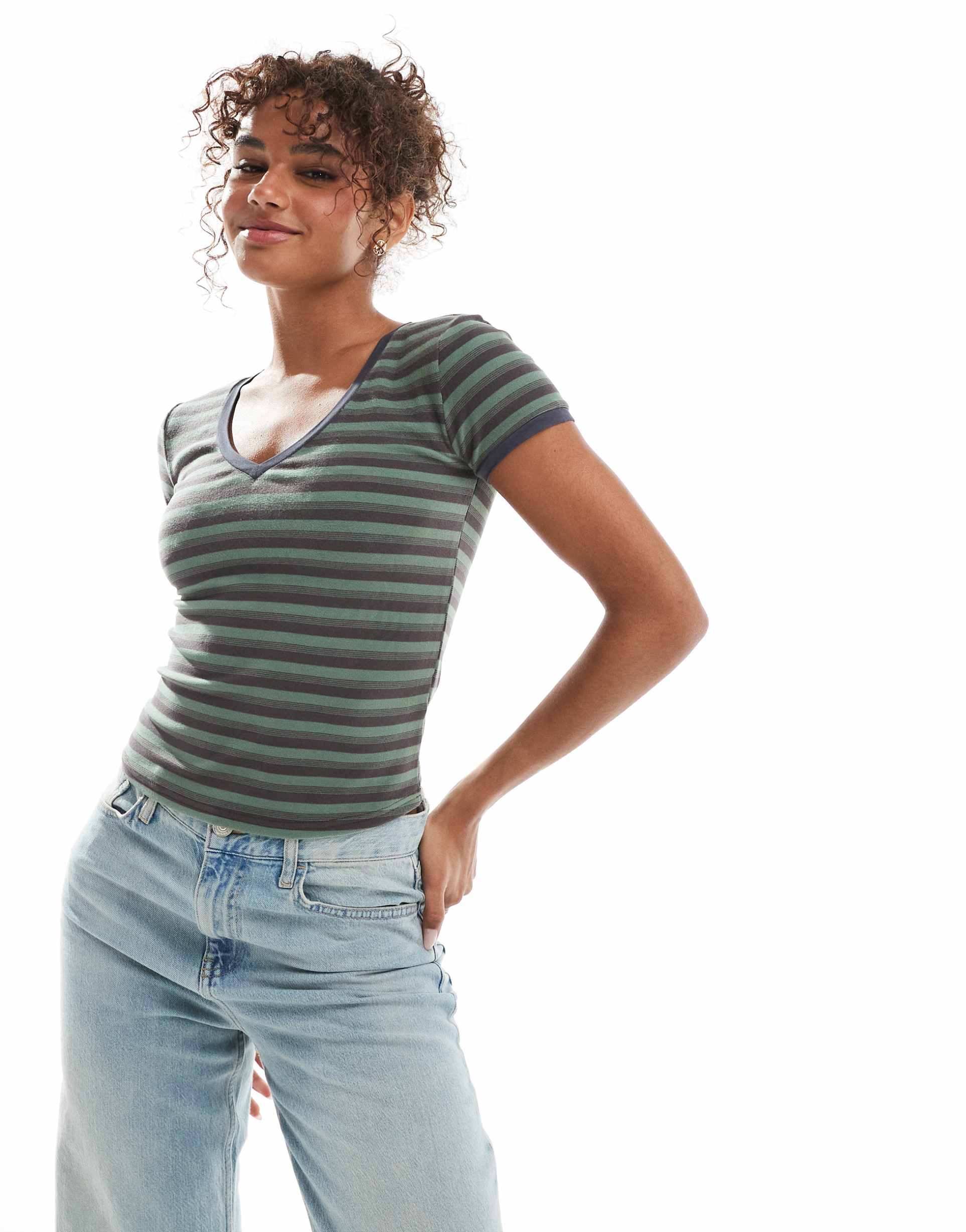 daisy street v neck short sleeve baby tee in brown and khaki green stripes
