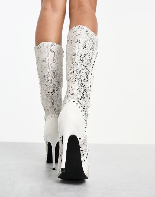 Daisy Street wavy studded knee boots in white, 2 of 4