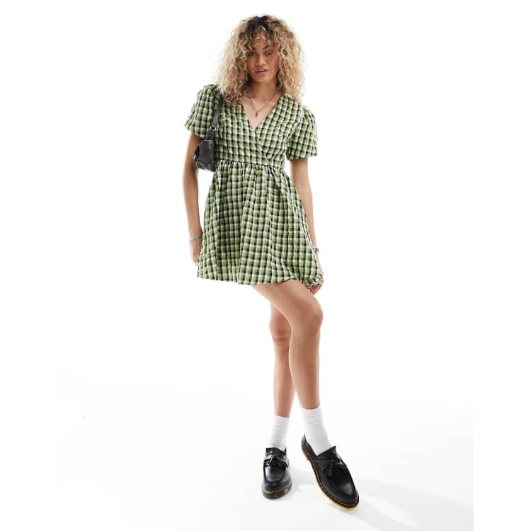 Daisy Street wrap front smock dress in textured green check ASOS