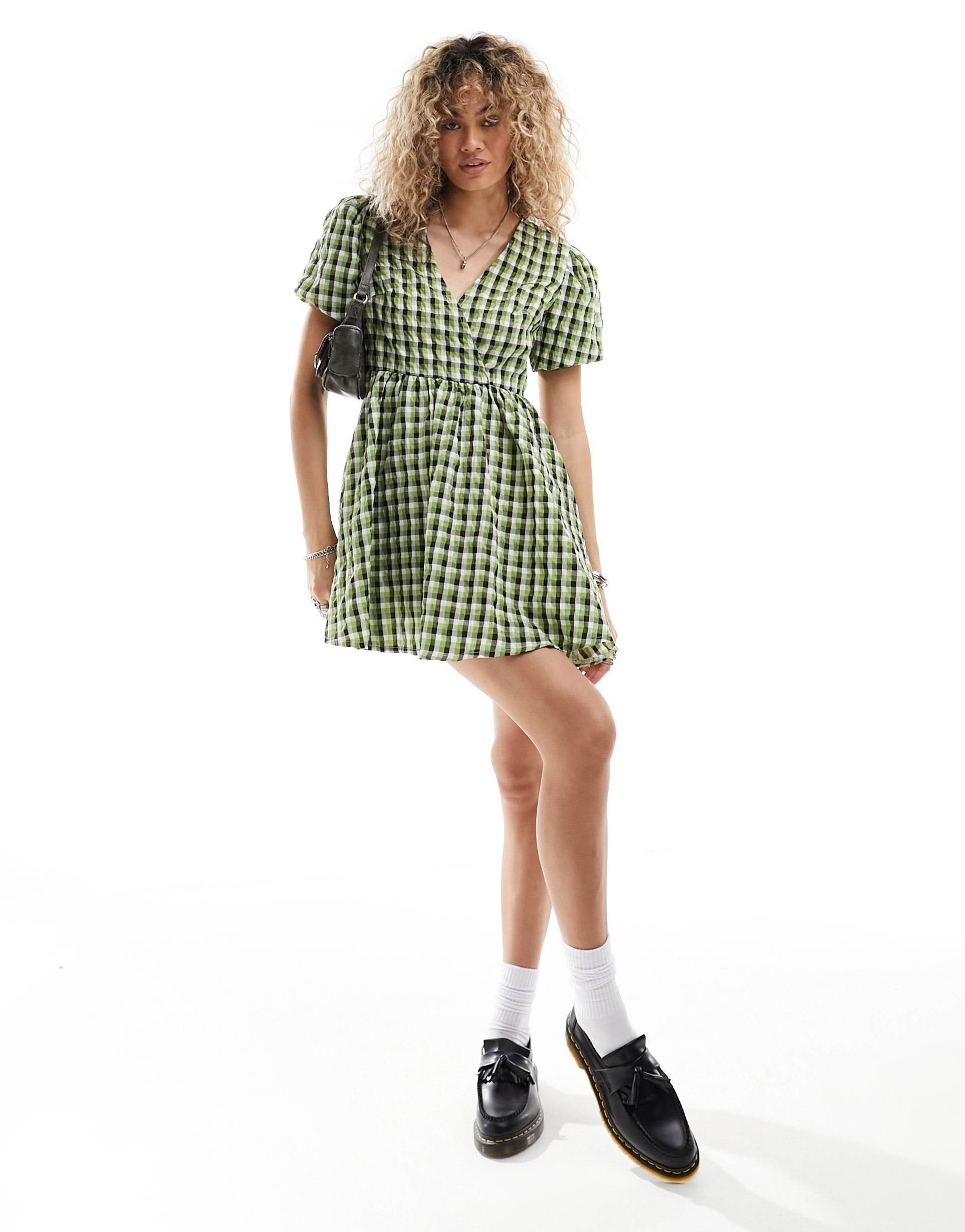 daisy street wrap front smock dress in textured green plaid