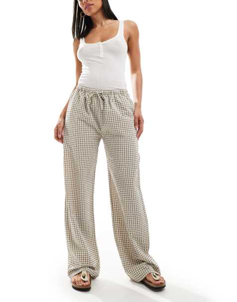 Daisy Street pull on trouser in beige gingham