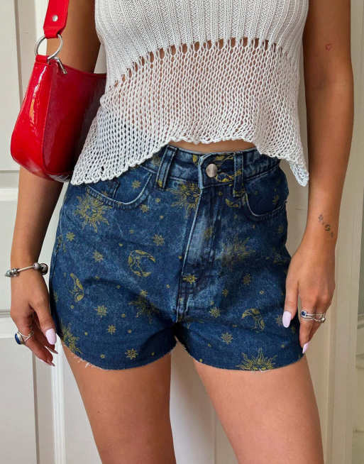 Intro Plus Size Daisy High Waisted Pull-On Stretch Denim Shorts