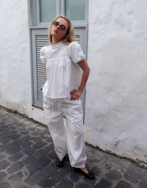 Daisy Street x Emma Jean - Kanten mini short met elastische taille in wit, deel van co-ord set, 2 van 3