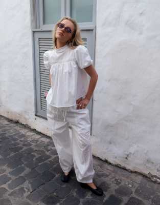 Daisy Street X Emma Jean Barrel Pull On Pants With Broderie Panel In White