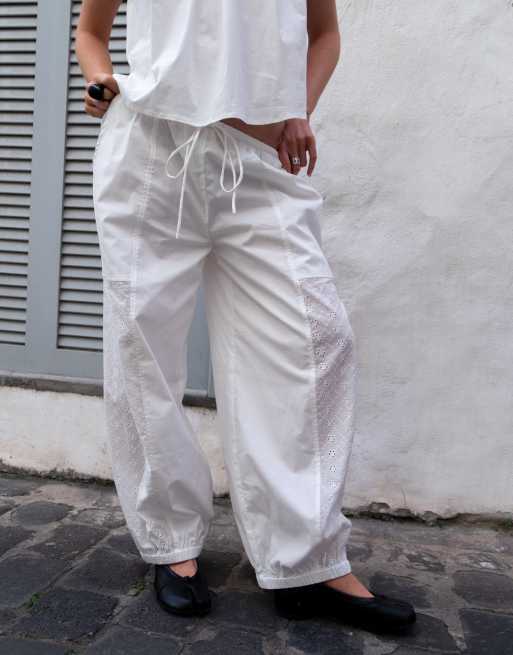 Daisy Street x Emma Jean barrel pull on pants with broderie panel in white, 2 of 4